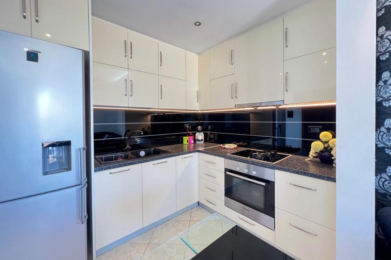 Sealavita, Modern 2 Bedroom Apartment Sea & Sunset View Vlorë Εξωτερικό φωτογραφία