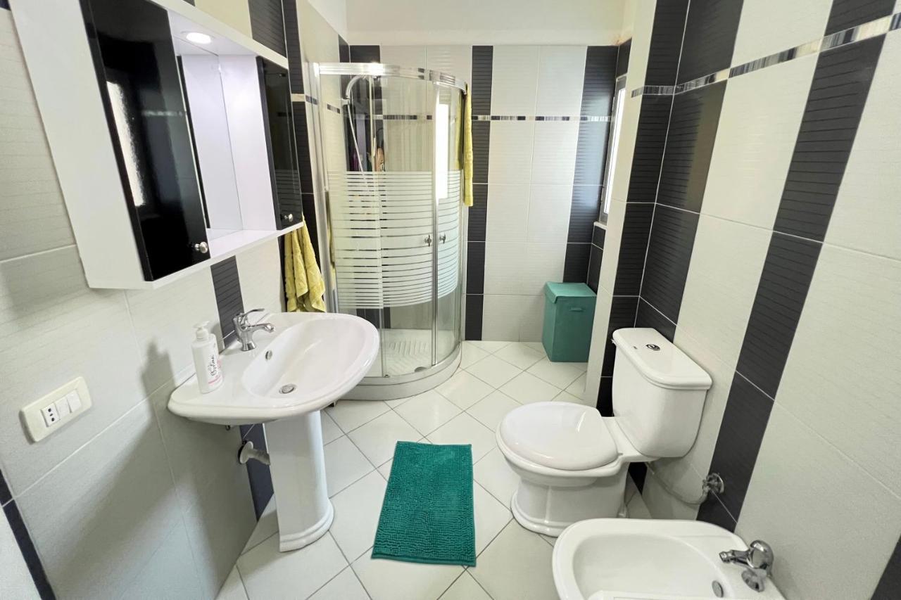 Sealavita, Modern 2 Bedroom Apartment Sea & Sunset View Vlorë Εξωτερικό φωτογραφία